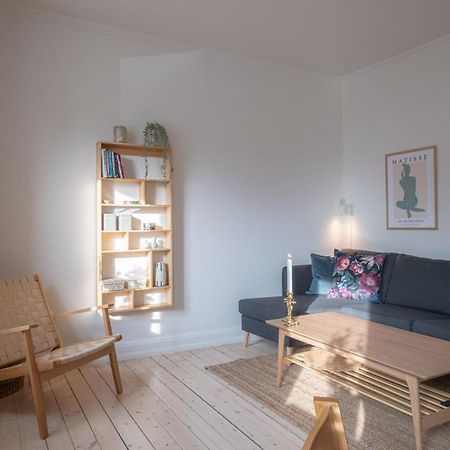 Newly Renovated 1-Bed Apartment In אולבורג מראה חיצוני תמונה